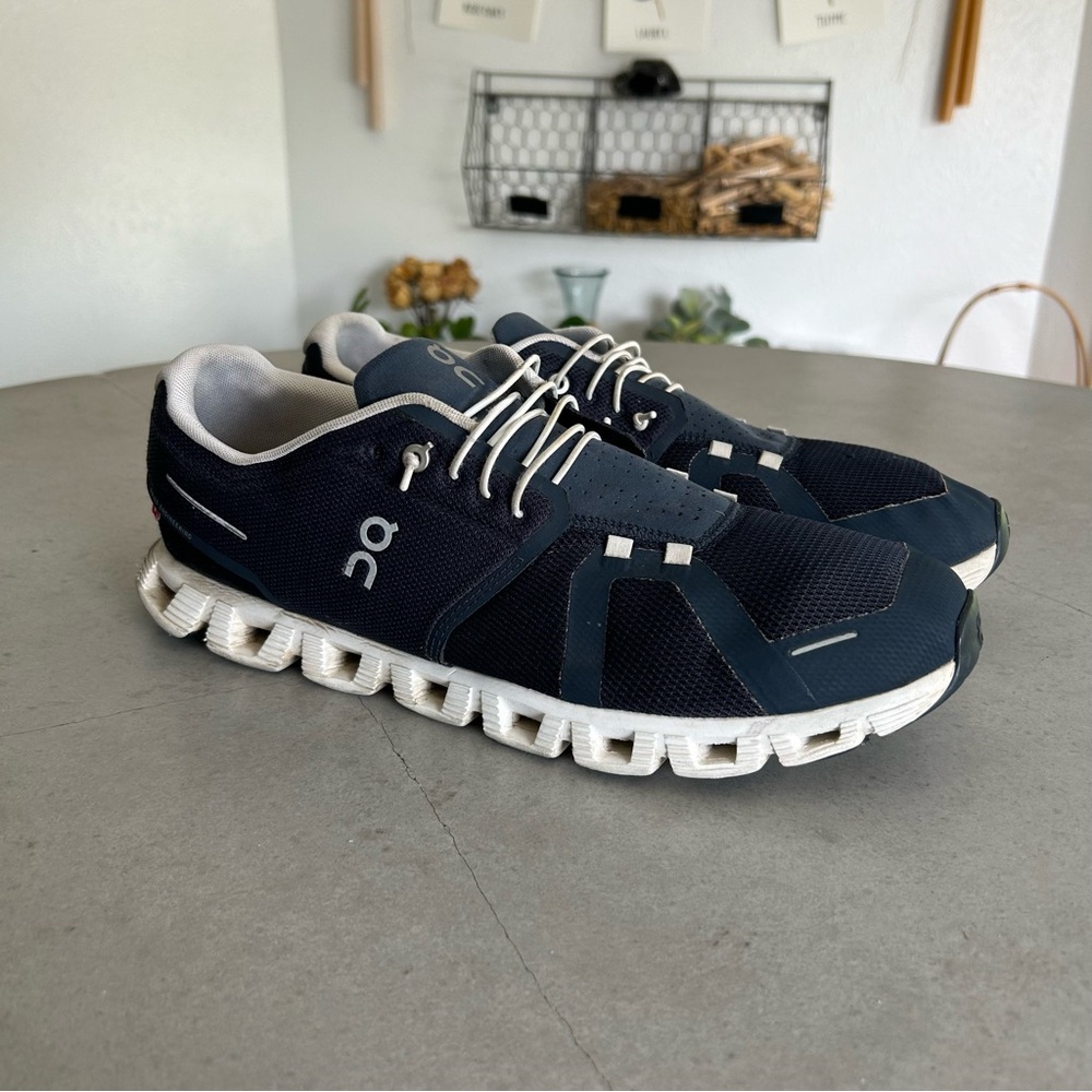 On Running On Cloud 6 Navy Blue Sneakers Athletic Minimalist Golfing Outdoors 13